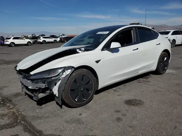 5YJ3E1EA2RF821959 2024 TESLA MODEL 3 - Image 1