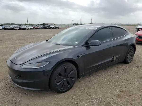 5YJ3E1EA2RF822321 2024 TESLA MODEL 3 - Image 1