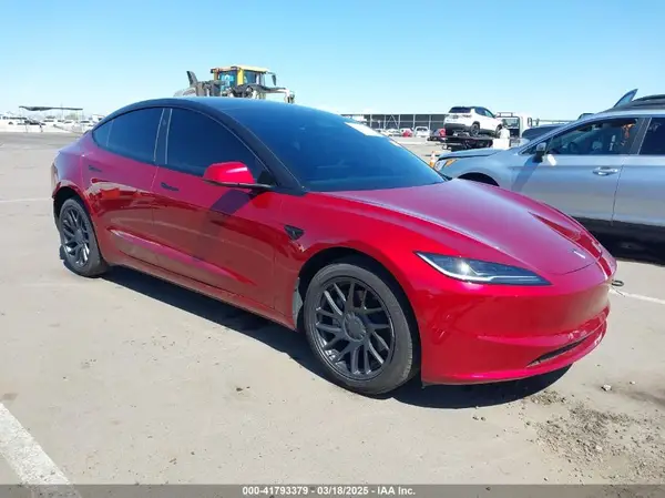 5YJ3E1EA2RF825011 2024 TESLA MODEL 3 - Image 1