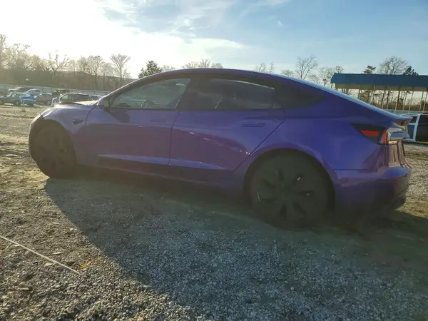 5YJ3E1EA2RF825459 2024 TESLA MODEL 3 - Image 2