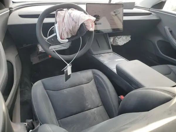 5YJ3E1EA2RF828426 2024 TESLA MODEL 3 - Image 8