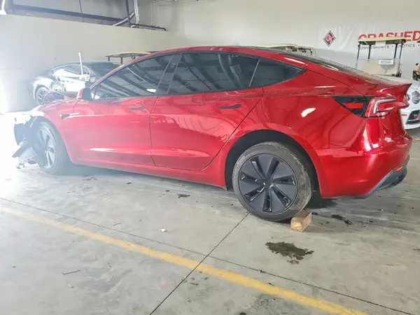5YJ3E1EA2RF830645 2024 TESLA MODEL 3 - Image 2