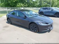 5YJ3E1EA2RF846876 2024 TESLA MODEL 3