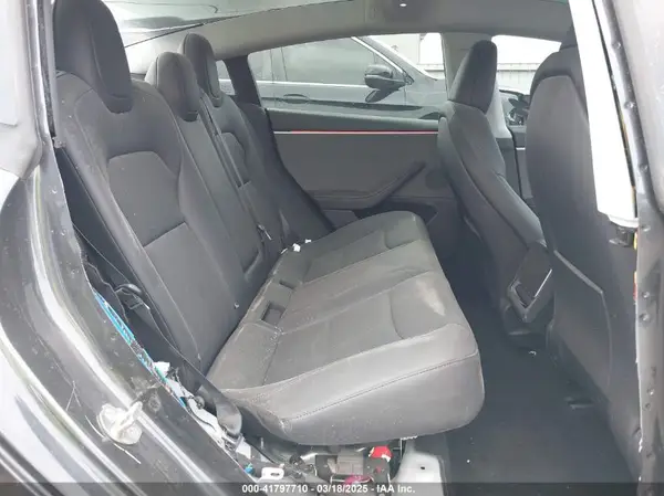 5YJ3E1EA2RF847638 2024 TESLA MODEL 3 - Image 8
