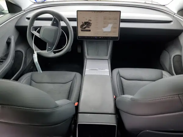 5YJ3E1EA2RF853570 2024 TESLA MODEL 3 - Image 8