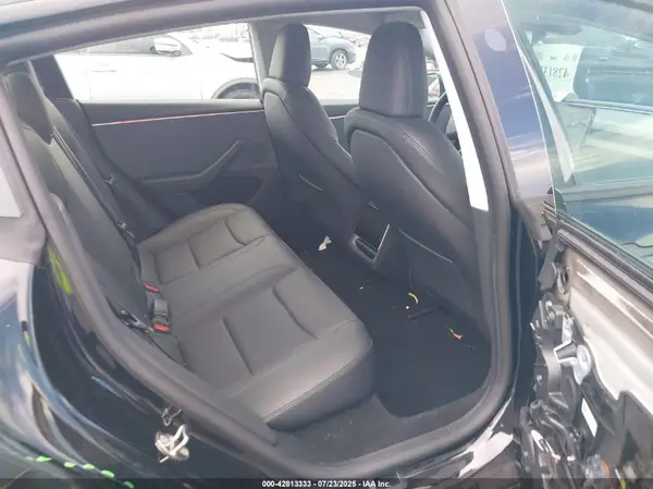 5YJ3E1EA2RF854816 2024 TESLA MODEL 3 - Image 8
