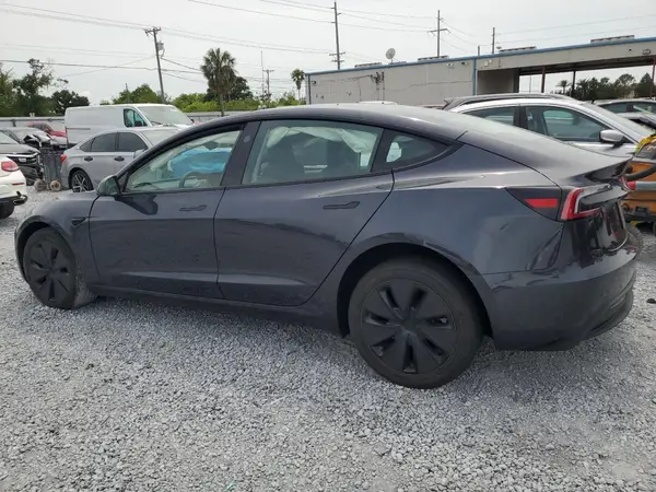5YJ3E1EA2RF856999 2024 TESLA MODEL 3 - Image 2