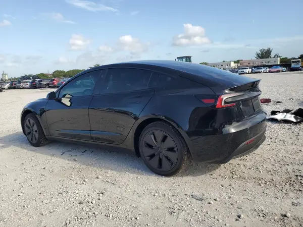 5YJ3E1EA2RF857554 2024 TESLA MODEL 3 - Image 2