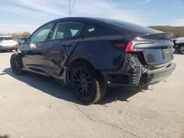 5YJ3E1EA2RF863340 2024 TESLA MODEL 3 - Image 2