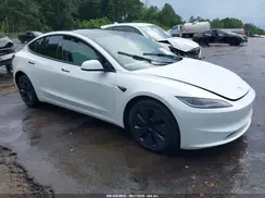 5YJ3E1EA2RF864570 2024 TESLA MODEL 3