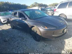 5YJ3E1EA2RF866464 2024 TESLA MODEL 3