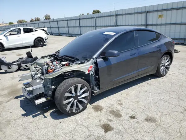 5YJ3E1EA2RF870501 2024 TESLA MODEL 3 - Image 1