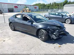 5YJ3E1EA2SF008062 2025 TESLA MODEL 3