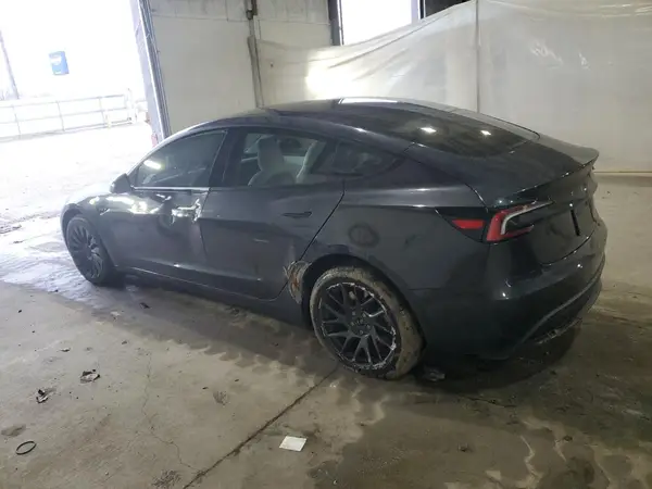 5YJ3E1EA2SF014850 2025 TESLA MODEL 3 - Image 2