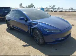 5YJ3E1EA2SF029414 2025 TESLA MODEL 3