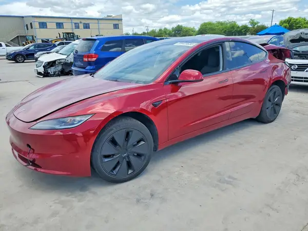 5YJ3E1EA2SF039358 2025 TESLA MODEL 3 - Image 1