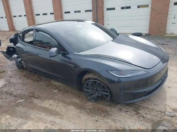 5YJ3E1EA2SF041501 2025 TESLA MODEL 3 - Image 1