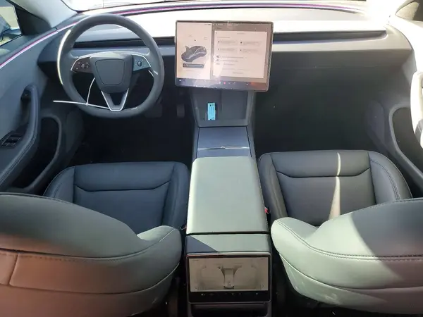 5YJ3E1EA2SF057438 2025 TESLA MODEL 3 - Image 8