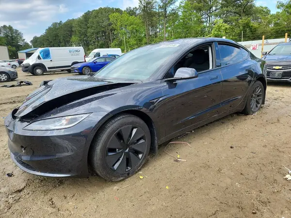 5YJ3E1EA2SF062316 2025 TESLA MODEL 3 - Image 1