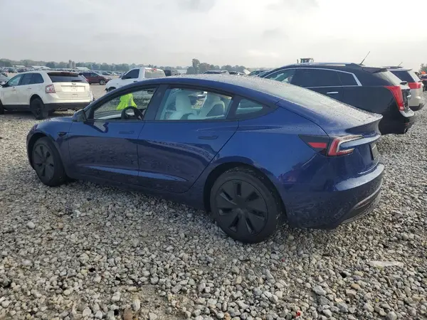 5YJ3E1EA2SF068309 2025 TESLA MODEL 3 - Image 2