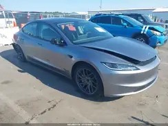 5YJ3E1EA2SF076250 2025 TESLA MODEL 3