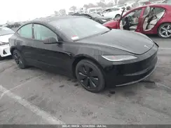 5YJ3E1EA2SF879821 2025 TESLA MODEL 3