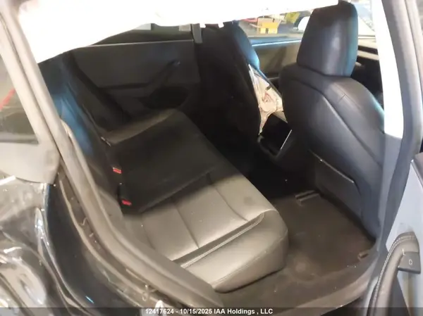 5YJ3E1EA2SF897199 2025 TESLA MODEL 3 - Image 8