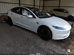 5YJ3E1EA2SF900070 2025 TESLA MODEL 3