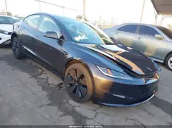 5YJ3E1EA2SF902613 2025 TESLA MODEL 3