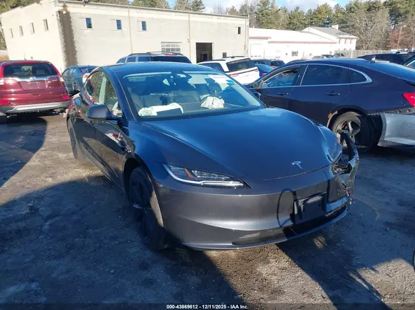 5YJ3E1EA2SF906290 2025 TESLA MODEL 3 - Image 1