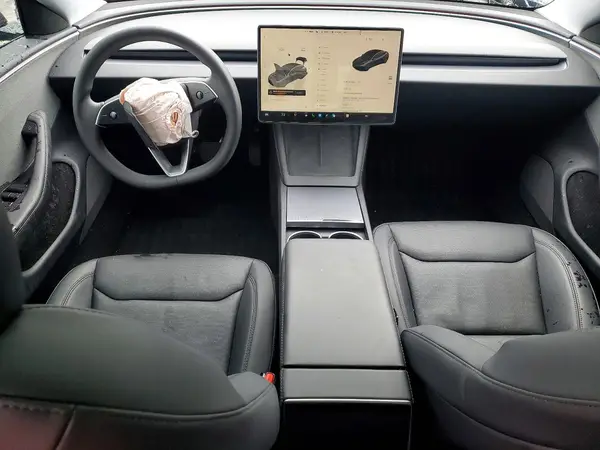 5YJ3E1EA2SF916480 2025 TESLA MODEL 3 - Image 8