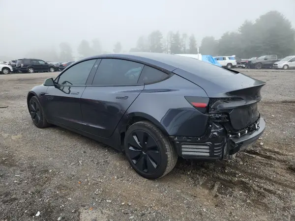 5YJ3E1EA2SF919539 2025 TESLA MODEL 3 - Image 2