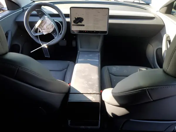 5YJ3E1EA2SF928161 2025 TESLA MODEL 3 - Image 8
