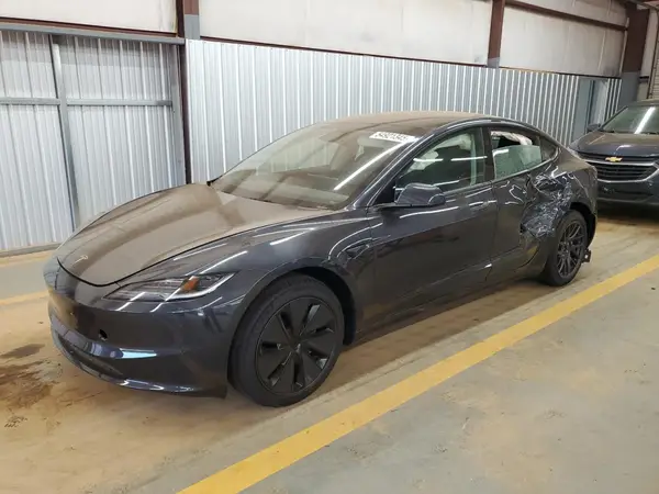 5YJ3E1EA2SF930959 2025 TESLA MODEL 3 - Image 1