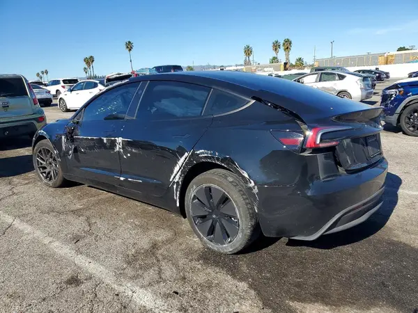 5YJ3E1EA2SF937832 2025 TESLA MODEL 3 - Image 2