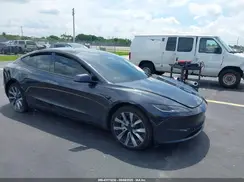 5YJ3E1EA2SF942190 2025 TESLA MODEL 3