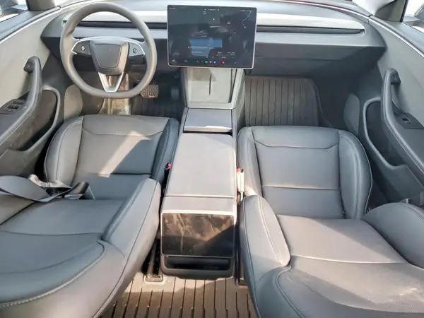 5YJ3E1EA2SF952301 2025 TESLA MODEL 3 - Image 8