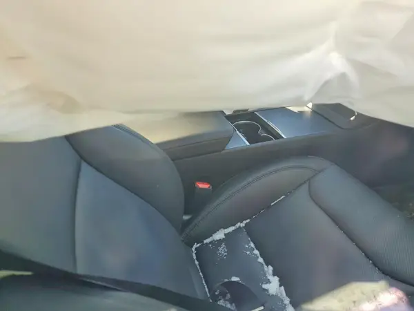 5YJ3E1EA2SF965615 2025 TESLA MODEL 3 - Image 8