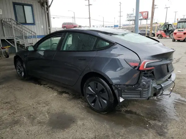5YJ3E1EA2SF971317 2025 TESLA MODEL 3 - Image 2