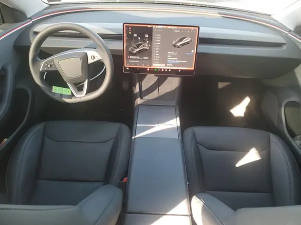 5YJ3E1EA2SF973312 2025 TESLA MODEL 3 - Image 8