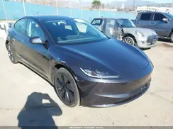 5YJ3E1EA2TF116215 2026 TESLA MODEL 3
