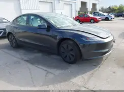 5YJ3E1EA2TF123102 2026 TESLA MODEL 3