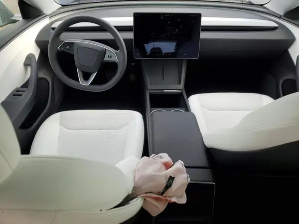 5YJ3E1EA2TF136500 2026 TESLA MODEL 3 - Image 8