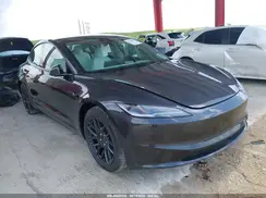 5YJ3E1EA2TF161249 2026 TESLA MODEL 3