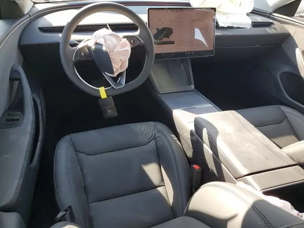 5YJ3E1EA2TF165611 2026 TESLA MODEL 3 - Image 8