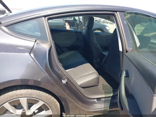 5YJ3E1EA2TF168251 2026 TESLA MODEL 3 - Image 8