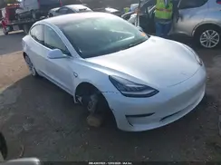 5YJ3E1EA3JF003807 2018 TESLA MODEL 3