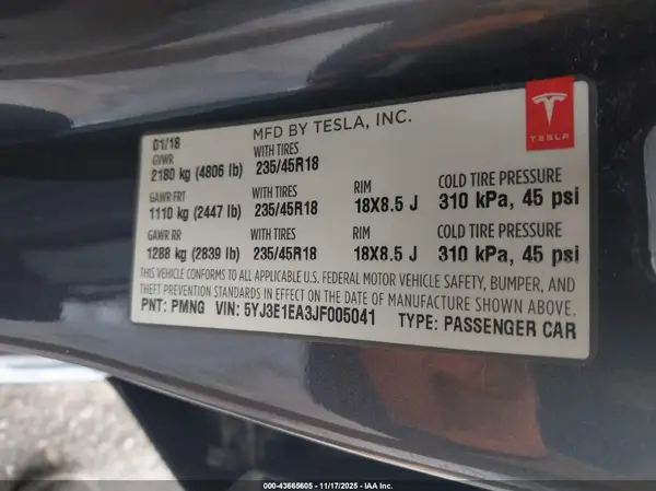 5YJ3E1EA3JF005041 2018 TESLA MODEL 3 - Image 8