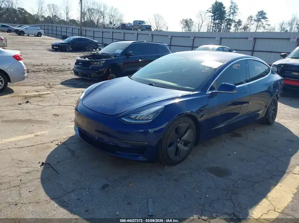5YJ3E1EA3JF005492 2018 TESLA MODEL 3 - Image 2