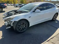 5YJ3E1EA3JF005685 2018 TESLA MODEL 3